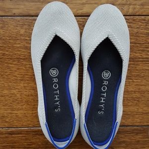 Rothys flats, round toe flax birdseye pattern 6.5